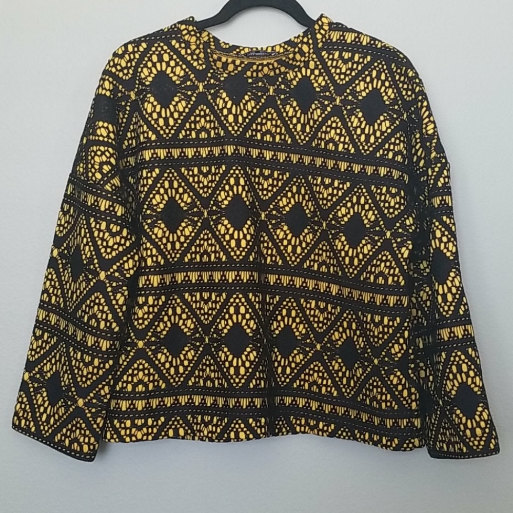 Zara Trafaluc Indie Cutwork Artsy Boho Boxy Bold Lace Overlay Sweater Top Small